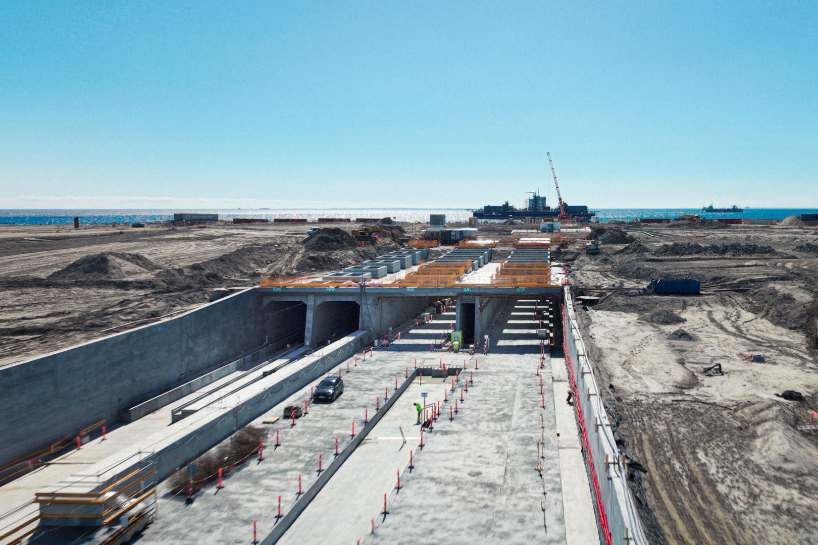 Budowa tunelu drogowo-kolejowego pod cieśniną Bełt Fehrmarn, który połączy Niemcy z Danią