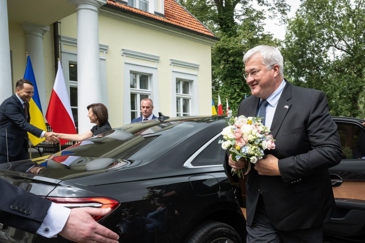 Radosław Sikorski przyjął delegację z Ukrainy w Chobielinie