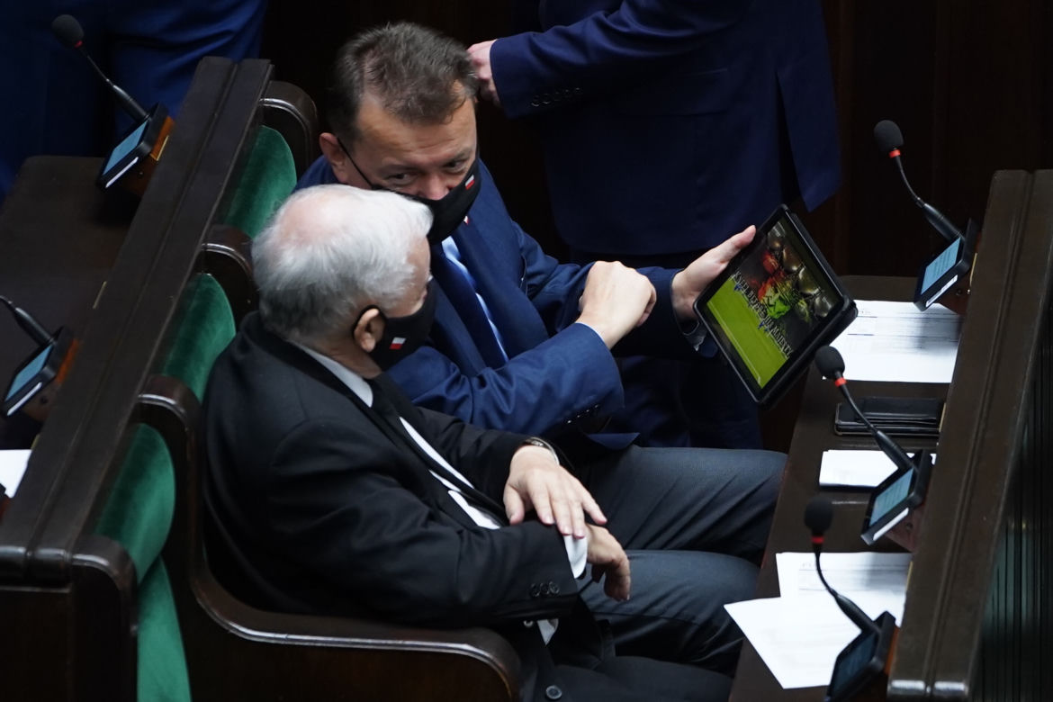 Rozprawiali przy tablecie