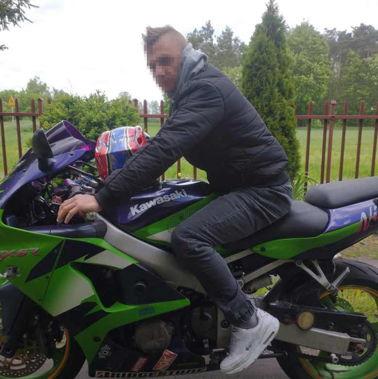Sebastian nie miał szans w zderzeniu z samochodem. Śmierć młodego motocyklisty w Inowrocławiu