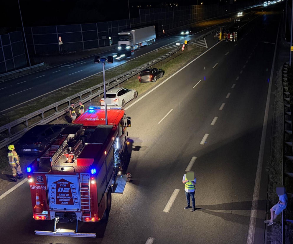 Dwa potrącenia pieszych na A2