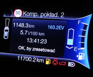 Ford Mondeo 2.0 Hybrid eCVT - komputer pokładowy