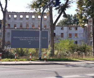 Bilbord z wyznaniem tęsknoty