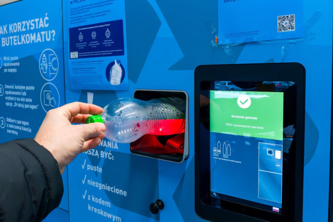 System kaucyjny w Polsce, oddajemy butelki w automatach