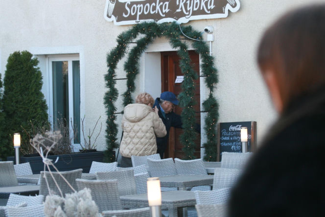 Stefan Friedmann z żoną na spacerze