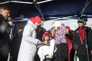 Kacper Tomasiak powitany po IO w rodzinnych stronach