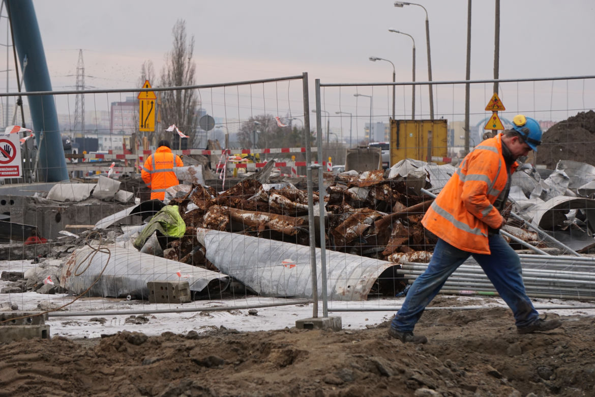 Budowa wiaduktu w ciągu al. Armii Krajowej w Bydgoszczy. Zakończono ważny etap [ZDJĘCIA] 