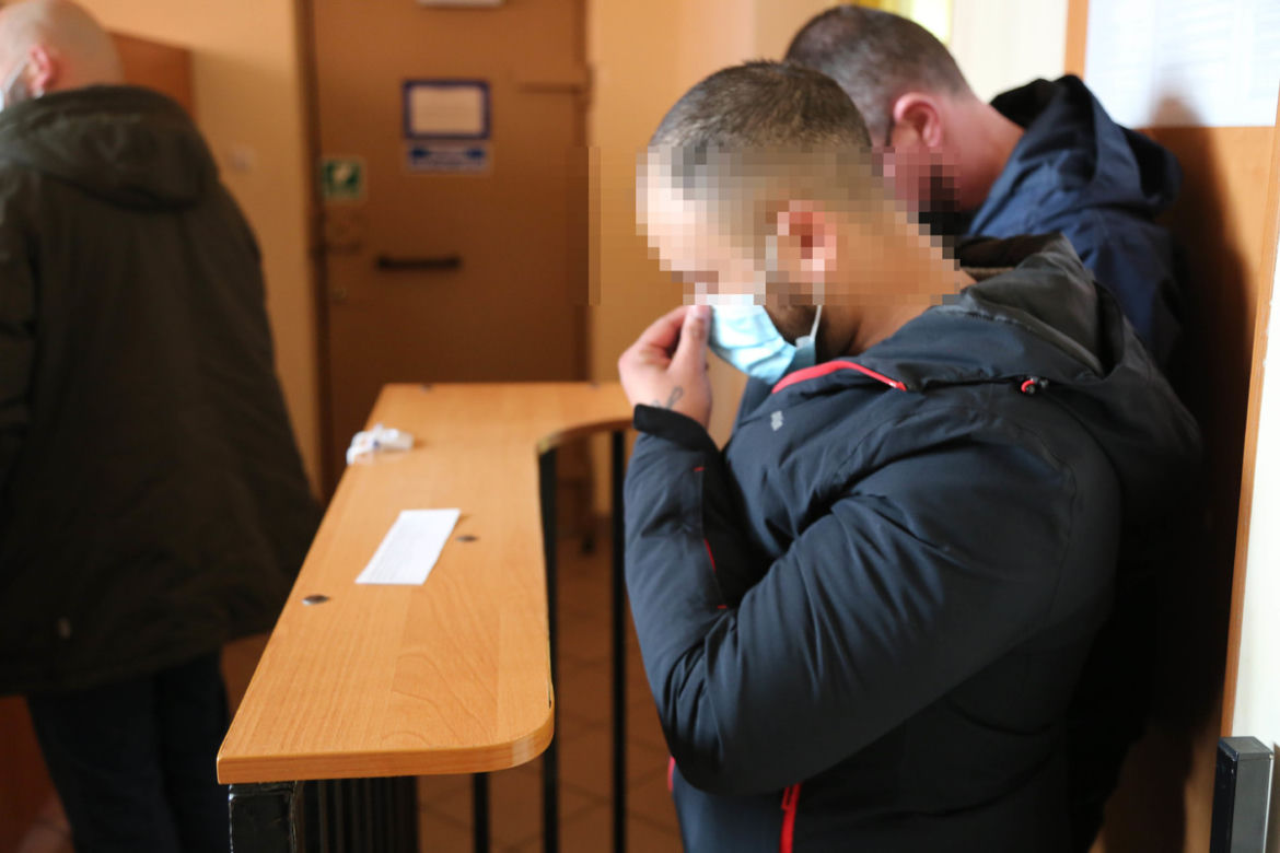 Szajka oszustów okradła zakonników z Krakowa. Duchowni stracili gigantyczne oszczędności