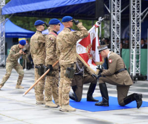 Zmiana na czele polskich cyberwojsk. Gen. Chmielewski nowym dowódcą, a gen. Molenda rusza do NATO
