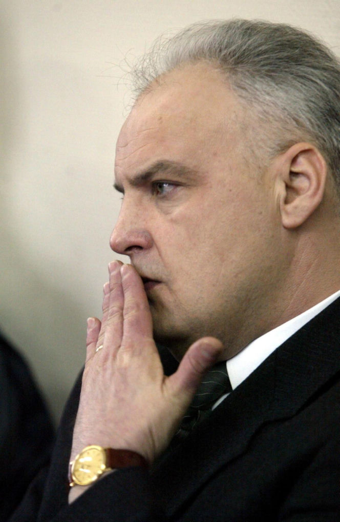 Tajemnicza śmierć i pogrzeb w sekrecie. Znany prokurator Jerzy Hop i jego syn nie żyją. Ostatnie pożegnanie