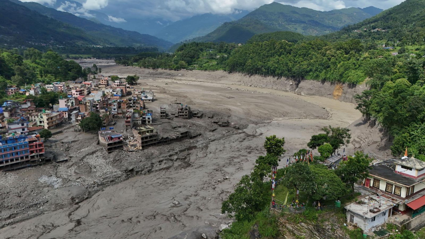 Katastrofa w Nepalu. Setki osób zaginęły, wśród nich zagraniczni turyści
