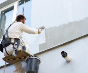 Farba elewacyjna. Jaką farbę wybrać do systemu ociepleń ETICS?