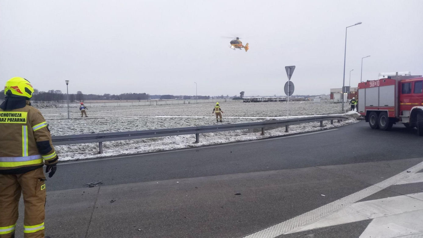 Chojny. Śmiertelny wypadek na S8. Cztery osoby nie żyją [ZDJĘCIA].