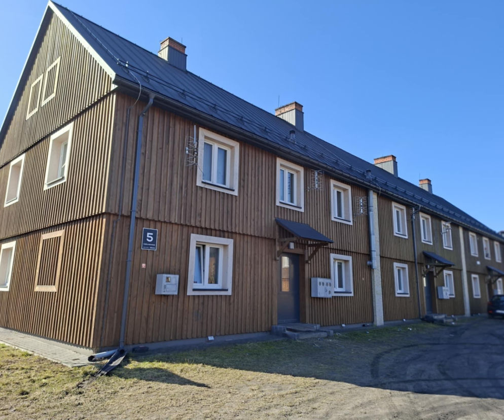 Drewniane osiedle w Sędziszowie. Niemiecka budowa z lat 40. XX wieku na potrzeby kolei