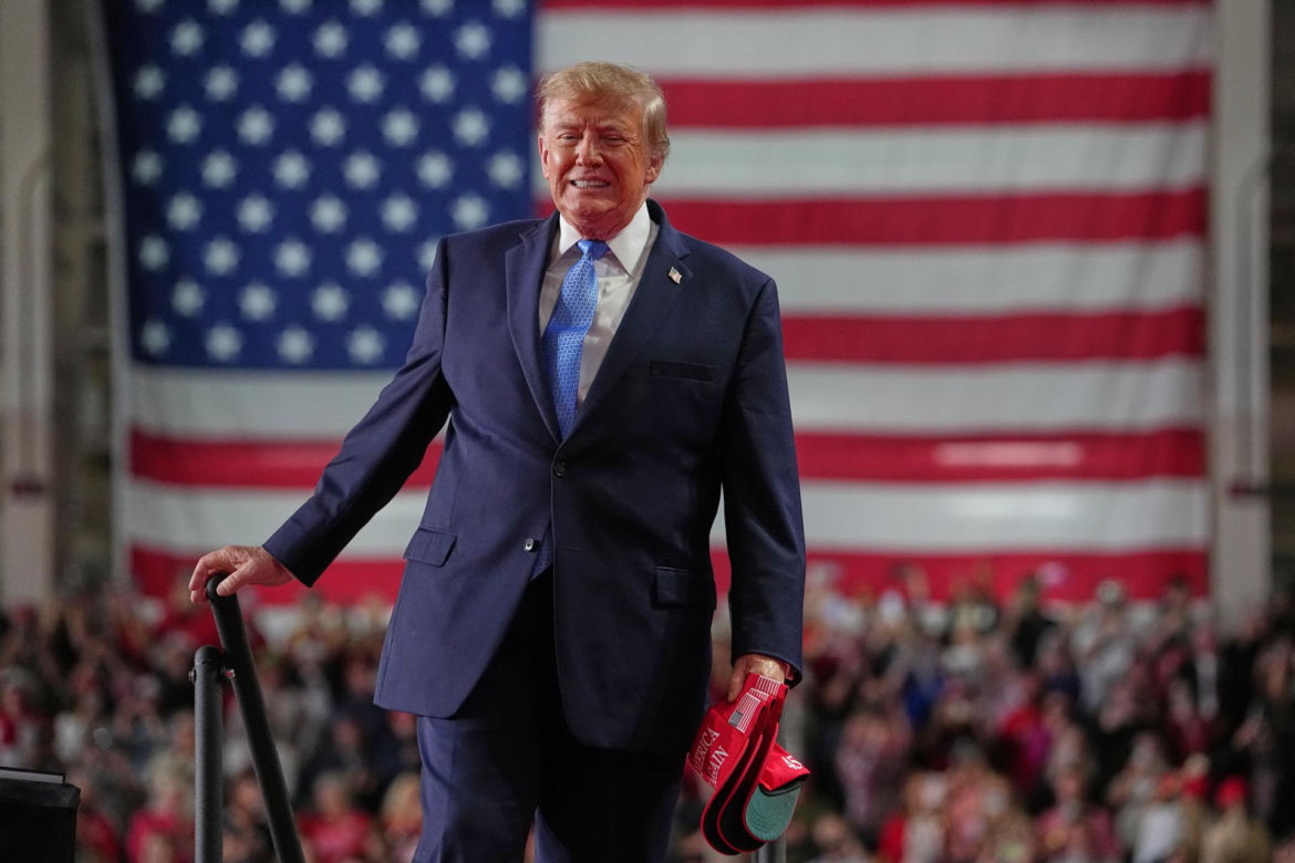 Trump nagle zaczął mówić o pupie! Nie krył zachwytu