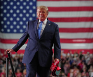 Trump nagle zaczął mówić o pupie! Nie krył zachwytu