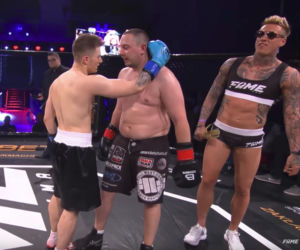 Stifler jako ring girl na FAME MMA 1