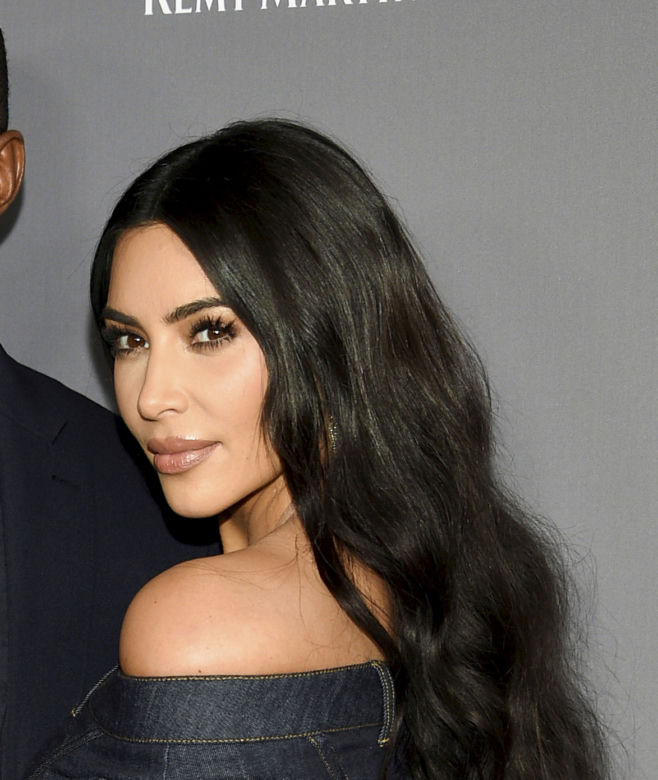 Kim Kardashian ma nową twarz! Fani w szoku. "Nie da się jej rozpoznać"