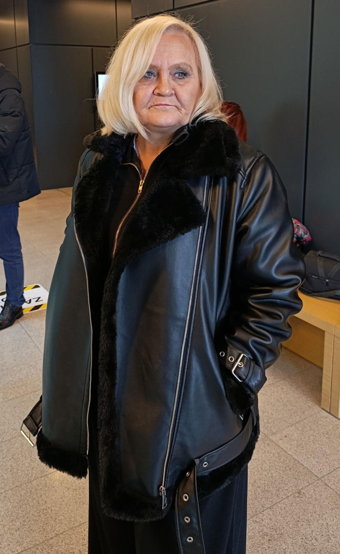 Spadł z noszy w drodze do szpitala, nie przeżył. Medycy oskarżeni o śmierć Ryszarda