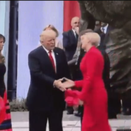 Wpadka pierwszej damy - mina Donalda Trumpa: bezcenna!