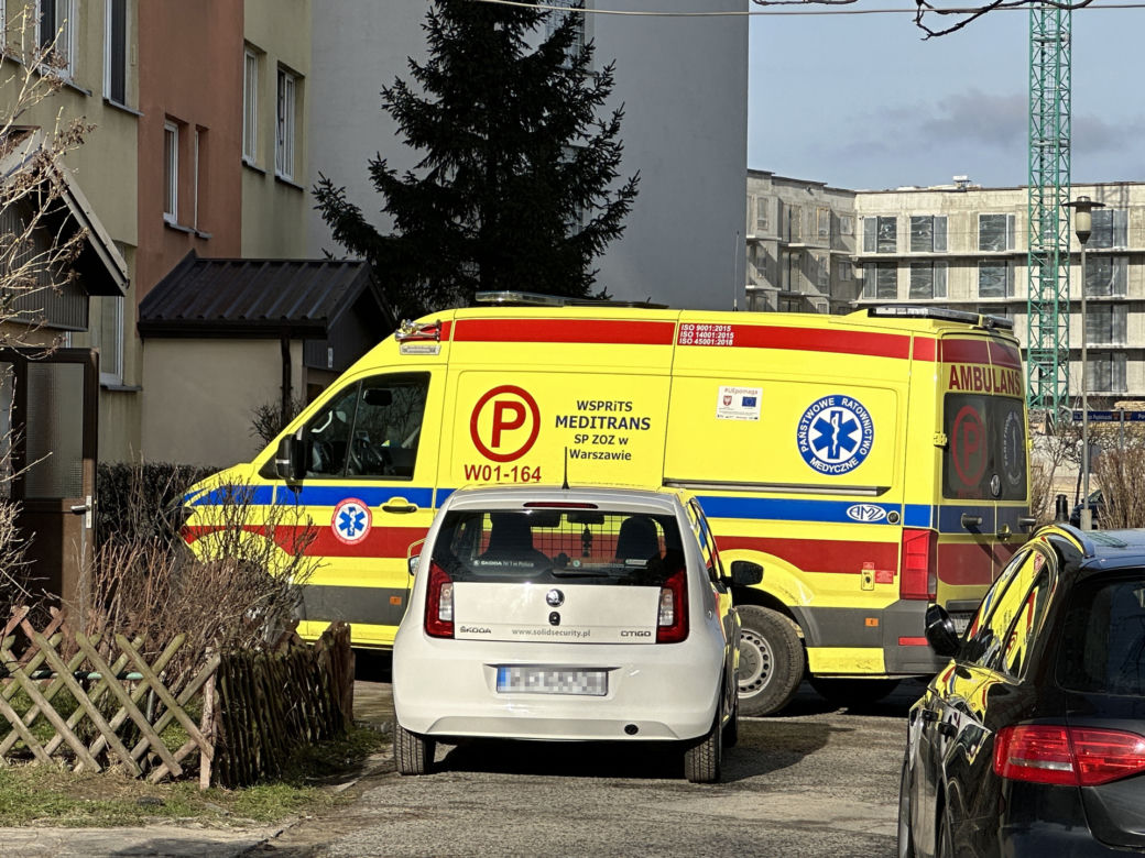 Dramat na osiedlu w Pruszkowie. Nie żyje kobieta