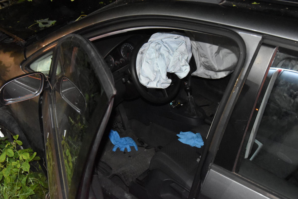 Pijany kierowca rozbił auto pod Gryżyną. Miał prawie 3 promile alkoholu
