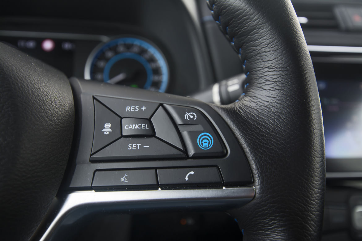 2018 Nissan Leaf Tekna 40 kWh