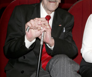 JAN KOBUSZEWSKI