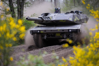 Rheinmetall i Leonardo z dużym kontraktem dla włoskiej armii. W grze czołgi KF51 Panther?