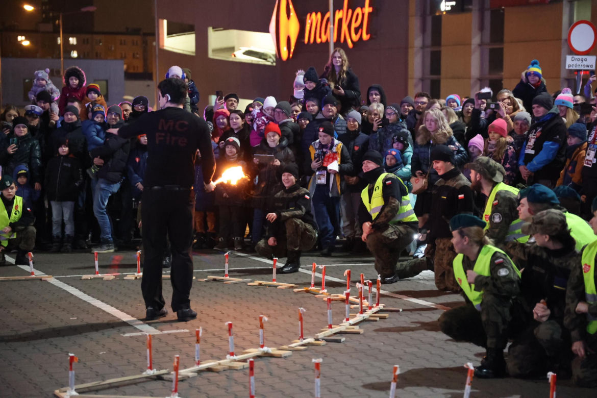Światełko do nieba i ognisty pokaz. Tak Lublin zakończył granie dla Wielkiej Orkiestry Świątecznej Pomocy 2024!