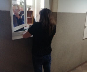 Pijana wiozła dziecko do szkoły. Na alkomacie zabrakło skali