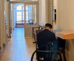 Paweł W. mógł zabić młode małżeństwo przygniatając ich samochodem do ściany