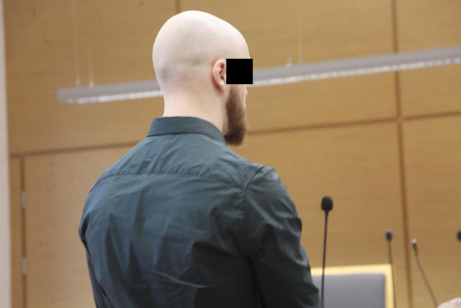 Spadł z noszy w drodze do szpitala, nie przeżył. Medycy oskarżeni o śmierć Ryszarda