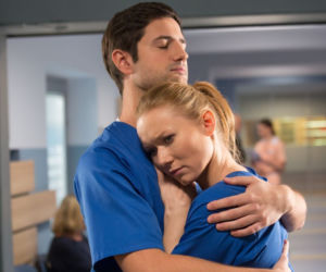 Na dobre i na złe, odcinek 696, Wiktoria (Katarzyna Dąbrowska), Adam (Grzegorz Daukszewicz)
