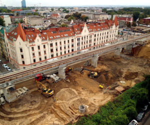 Koniec kolejowego nasypu w centrum Krakowa