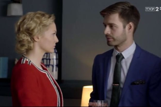 O mnie się nie martw 6 sezon odcinek 5, Sylwia (Aleksandra Adamska), Paweł (Marcin Korcz)