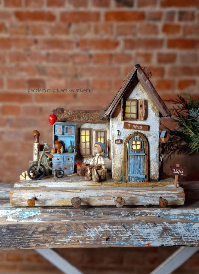 Pędzlem, młotkiem, kwiatkiem - bajkowe dzieła Kasi