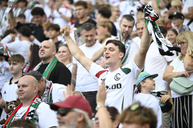 Legia Warszawa - Zagłębie Lubin: Zdjęcia kibiców