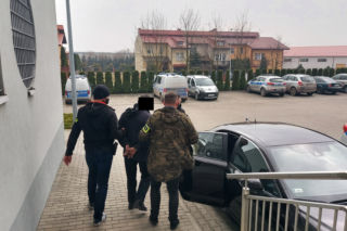 Łódzkie. Sprawcy brutalnego pobicia księdza postawiono zarzut USIŁOWANIA ZABÓJSTWA!