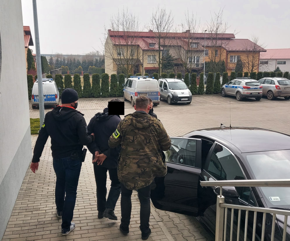 Łódzkie. Sprawcy brutalnego pobicia księdza postawiono zarzut USIŁOWANIA ZABÓJSTWA!