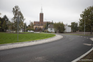 Na tę chwile czekali zarówno kierowcy jak i piesi. Zakończył się remont ul. Idalińskiej w Radomiu 