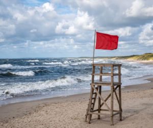 Sinice Mechelinki. Czy w Mechelinkach można się kąpać 21.07? Flaga, warunki pogodowe