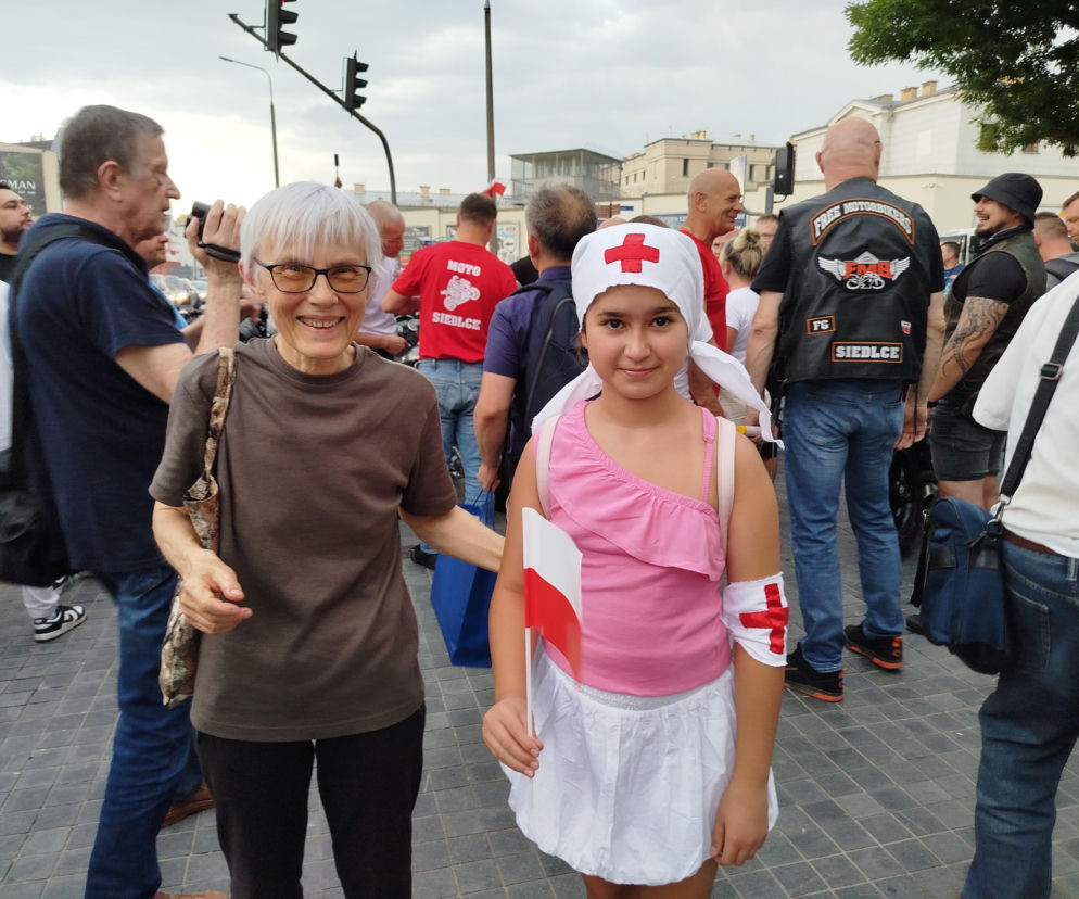 „Cześć i chwała bohaterom!”. Siedlczanie spotkali się w centrum miasta, by uczcić 82. rocznicę wybuchu Powstania Warszawskiego