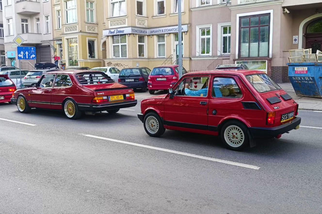 Parada zabytkowych pojazdów w Szczecinie