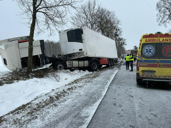 Dramat na drodze krajowej nr 57. 75-latek nie miał żadnych szans