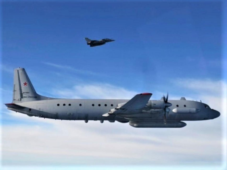 Ił-20M i Eurofighter