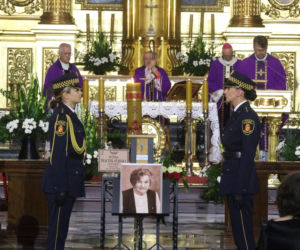 Ostatnia droga Wandy Traczyk-Stawskiej. Tak stolica żegna bohaterkę Powstania Warszawskiego