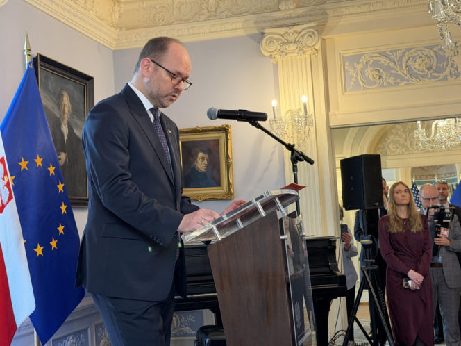 Wręczenie Krzyża Wielkiego Orderu Zasługi RP rodzicom Michaela Ollisa w Waszyngtonie, DC