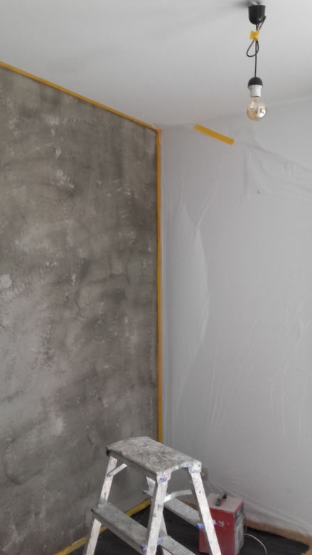 Metamorfoza ściany w salonie BETON na ścianie!