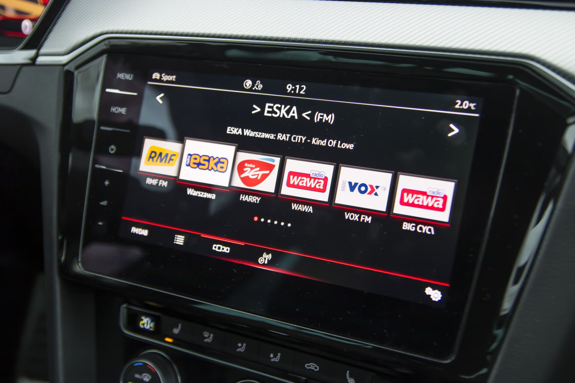 Volkswagen Passat Variant R-Line Edition 2.0 TDI 240 KM DSG7 4MOTION